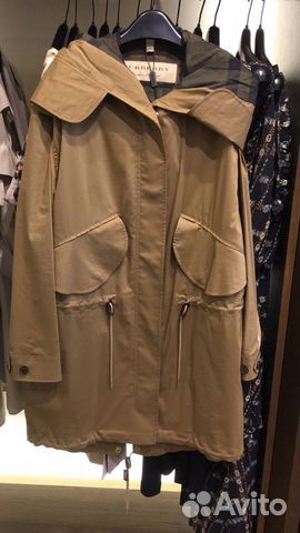 Легкая парка плащ burberry оригинал Легкая парка плащ burberry оригинал