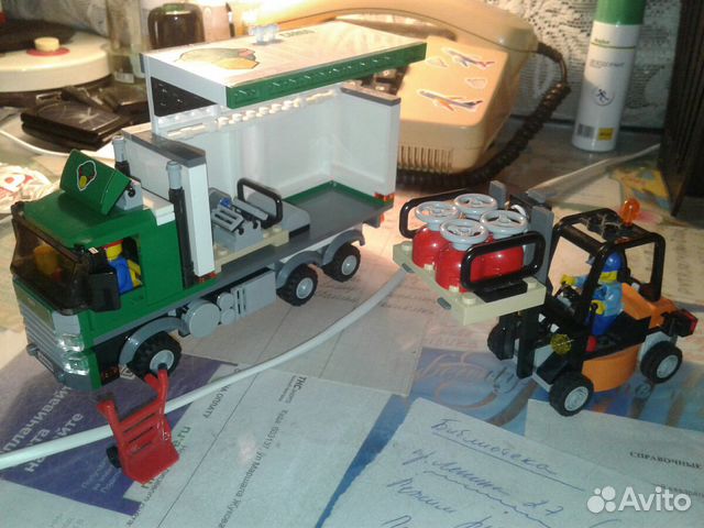 lego cargo truck