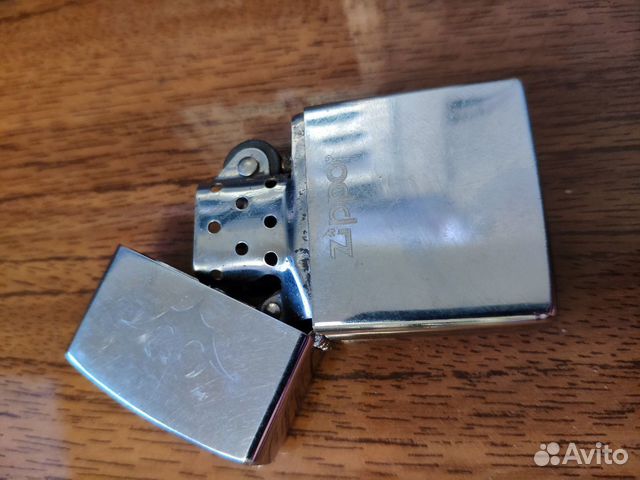 Зажигалка бензиновая Zippo оригинальная