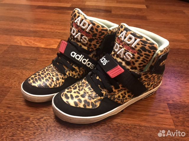 Кроссовки adidas рр 38,5 Кроссовки adidas рр 38,5