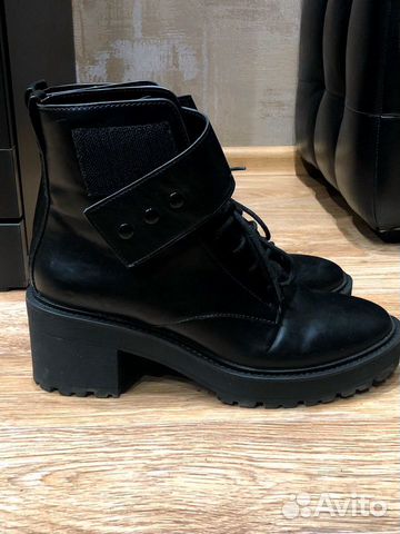 Ботинки демисезонные Bershka Ботинки демисезонные Bershka