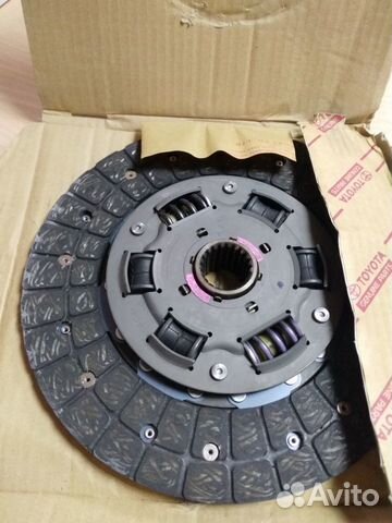 Диск сцепления Toyota Avensis / Corolla