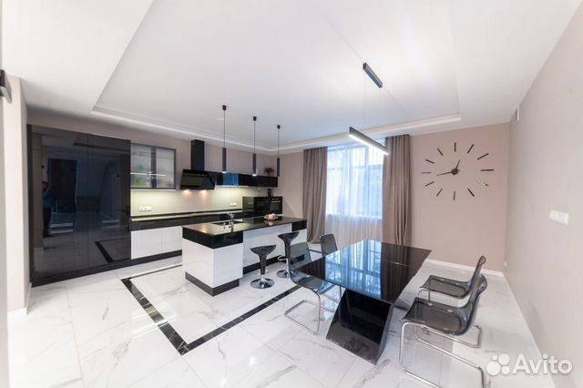 Коттедж 300 м² на участке 17 сот. Коттедж 300 м² на участке 17 сот.
