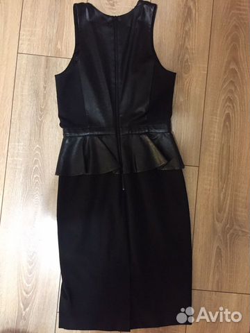 Платье Armani Exchange