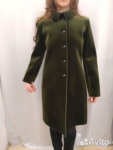Зеленое пальто неопрен Emporio Armani оригинал Зеленое пальто неопрен Emporio Armani оригинал