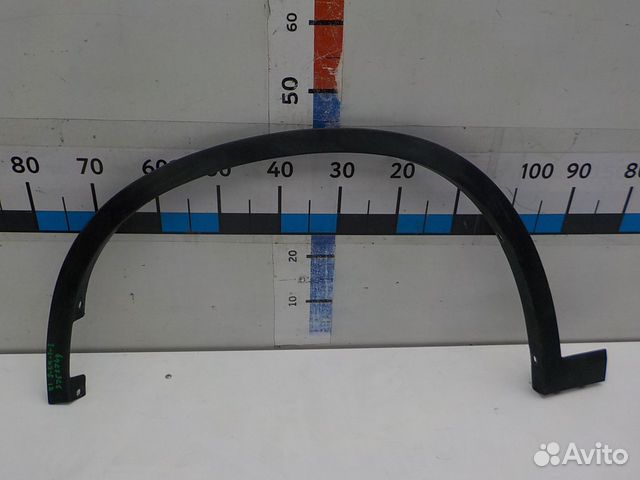 Накладка крыла переднего левого на BMW X1