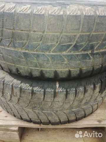 Зимние шины 215/60R16 Bridgestone Blizzak