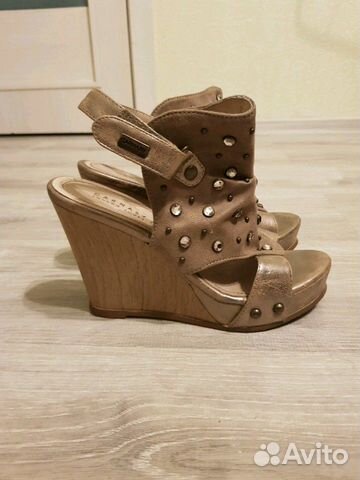 Босоножки Carnaby 38р Босоножки Carnaby 38р