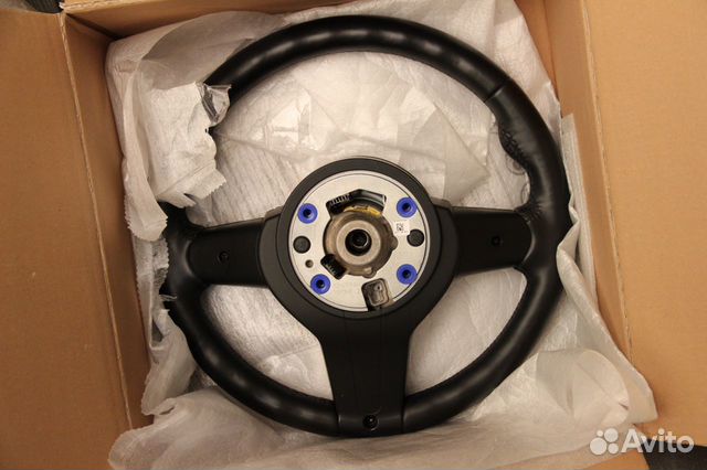 М руль BMW F10 F11 F07 обогрев М руль BMW F10 F11 F07 обогрев