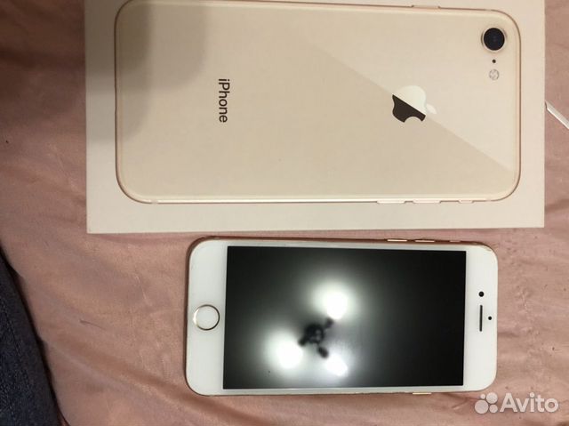 Телефон iPhone