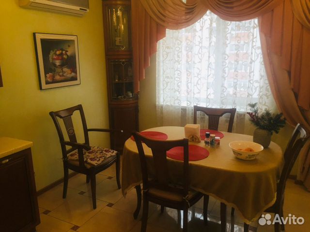 3-к квартира, 85 м², 8/10 эт.