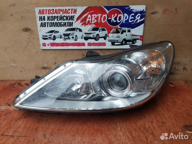 Фара передняя левая Hyundai Genesis 2008-2013