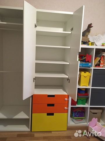 Шкаф стува IKEA (справа на фото) Шкаф стува IKEA (справа на фото)