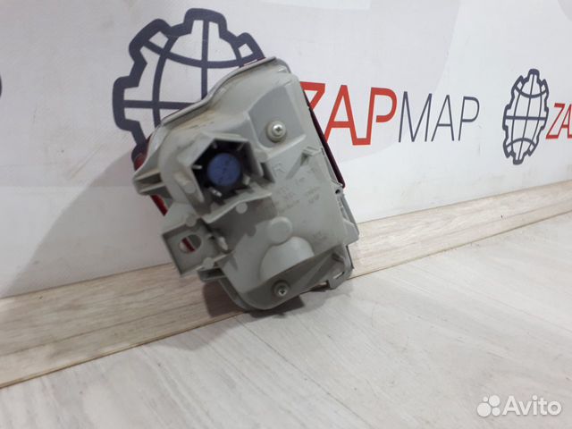 Фонарь птф Toyota Land Cruiser J200