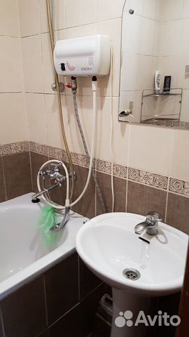 2-к квартира, 42 м², 4/10 эт.
