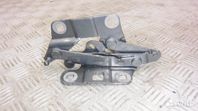 Петля капота левая Mercedes ML GLE W166 Петля капота левая Mercedes ML GLE W166