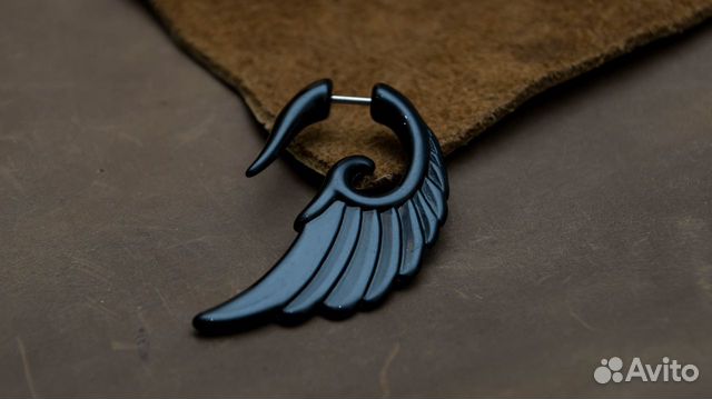 Серьга, (обманка) Серьга, (обманка)