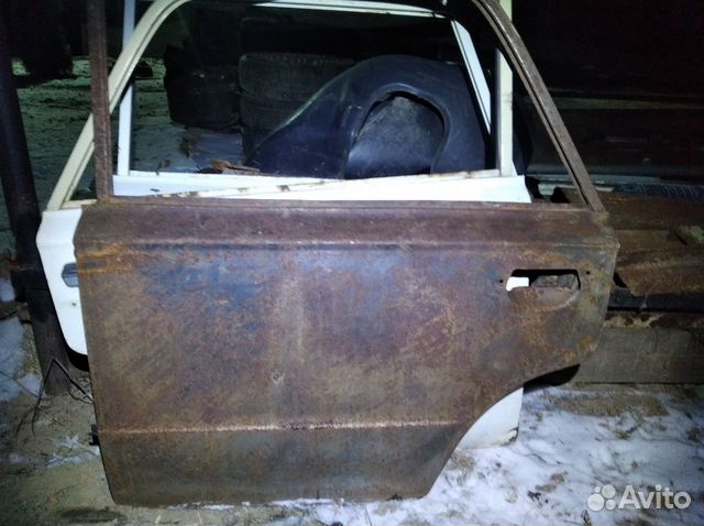 Продам задние двери на а/м ваз-2103-06,также задню Продам задние двери на а/м ваз-2103-06,также задню