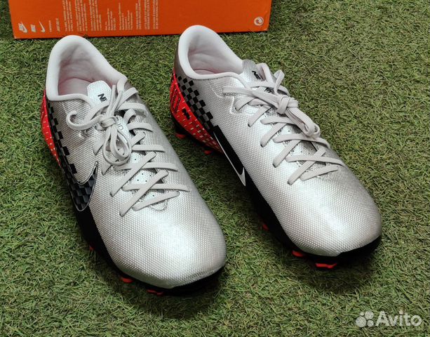 Новые детские футбольные бутсы Nike NJR 38 размер