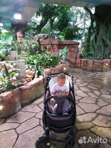 Коляска в отличном состоянии как новая