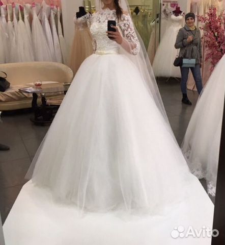 Свадебное платье
