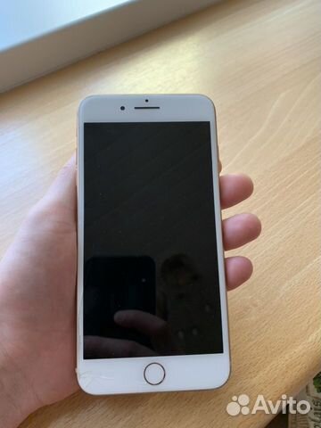 Телефон iPhone 8plus 64gb