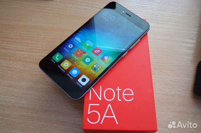 Телефон Xiaomi Redmi Note 5A 2/16GB