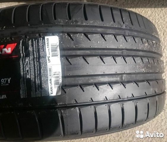 245 50 R19 Yokohama Advan Sport V105 * Runflat 245 50 R19 Yokohama Advan Sport V105 * Runflat