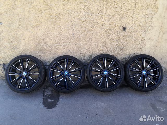 Оригинальные кованые колеса R20 на BMW 3,4 Оригинальные кованые колеса R20 на BMW 3,4
