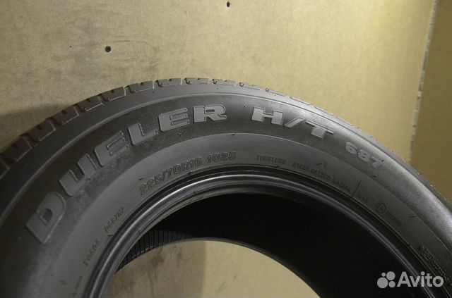 R16 225/70 Bridgestone Dueler H/T 687