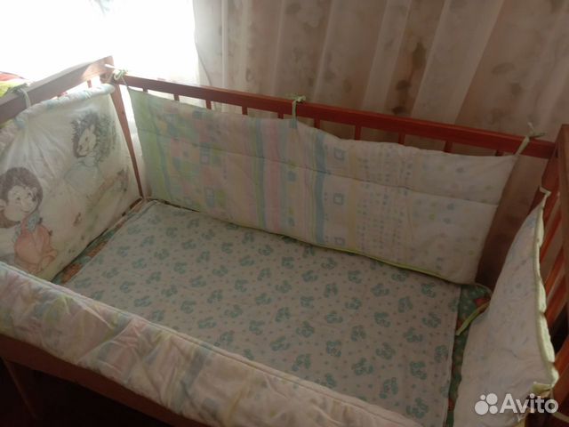 Бортики на кроватку