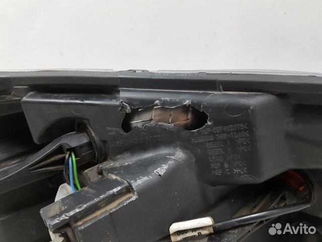 Фара левая LADA Vesta