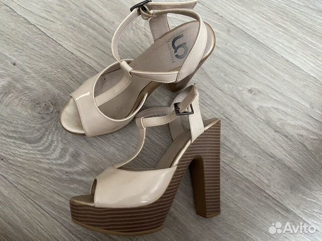 Туфли на каблуке Туфли на каблуке