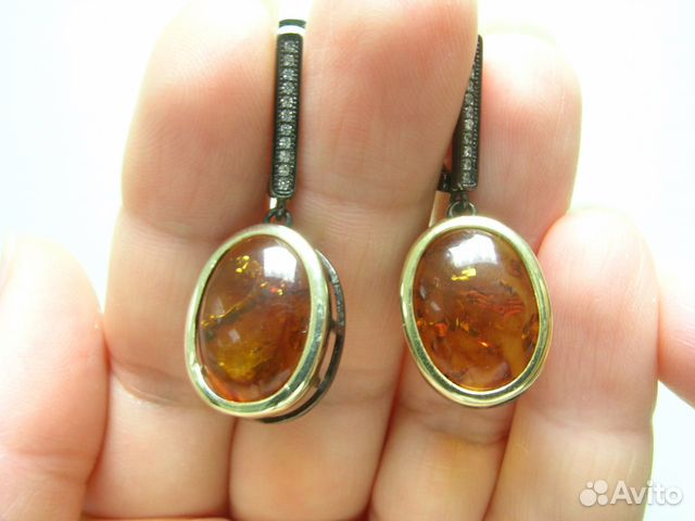 Серебряные сережки с янтарем и цирконами
