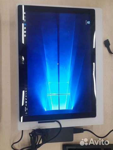 Планшет Microsoft Surface Pro /256/8/i5/win10pro