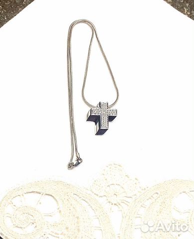 Золотой крест с бриллиантами на цепочке,экспертиза