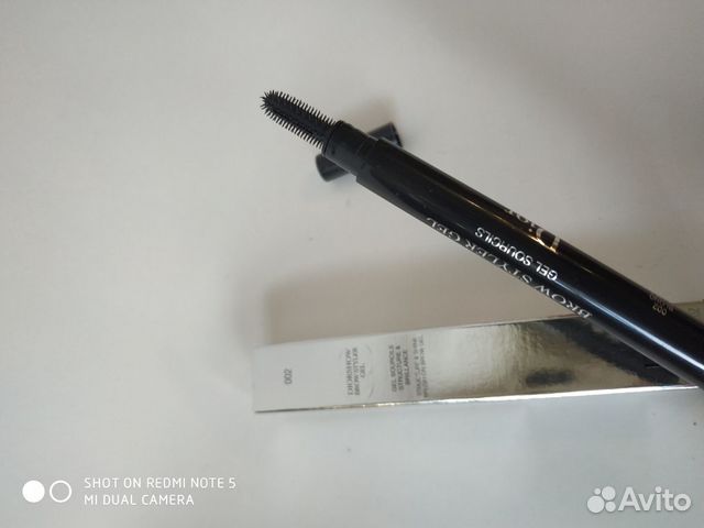 Гель для бровей Dior 002 blonde Гель для бровей Dior 002 blonde