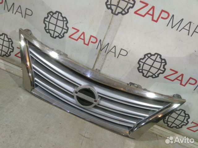 Решетка радиатора Nissan Sentra B17 Решетка радиатора Nissan Sentra B17