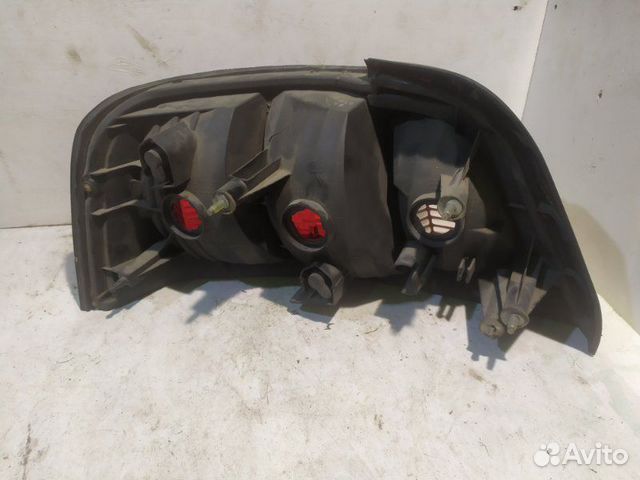 Фонарь задний задний правый Mitsubishi Galant EA Фонарь задний задний правый Mitsubishi Galant EA