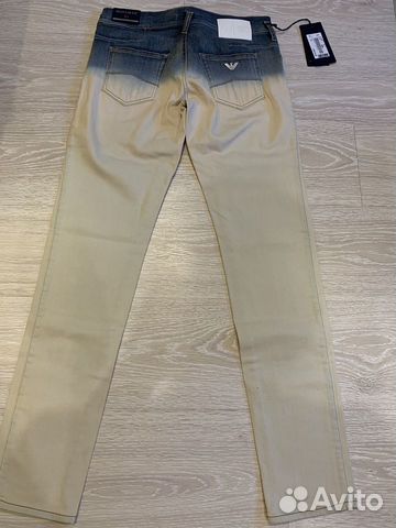 Armani Jeans оригинал новые размер 28