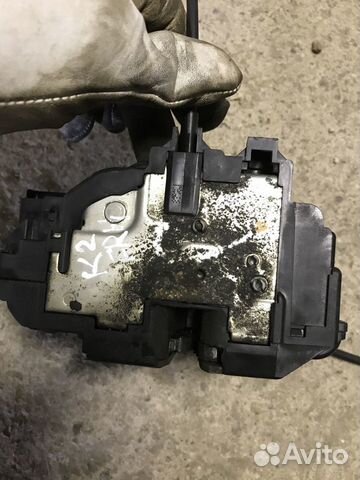 Замок двери передний правый Kangoo 2