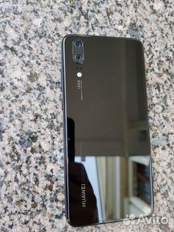 Смартфон huawei P20 EML-L29 128GB Black Смартфон huawei P20 EML-L29 128GB Black