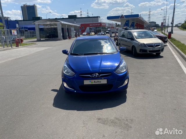 Hyundai Solaris 1.6 AT, 2011, 107 990 км Hyundai Solaris 1.6 AT, 2011, 107 990 км