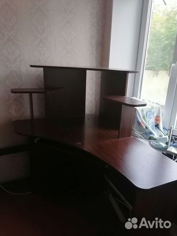Стол компьютерный, стол письменный