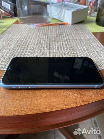 Телефон iPhone XR 128 gb