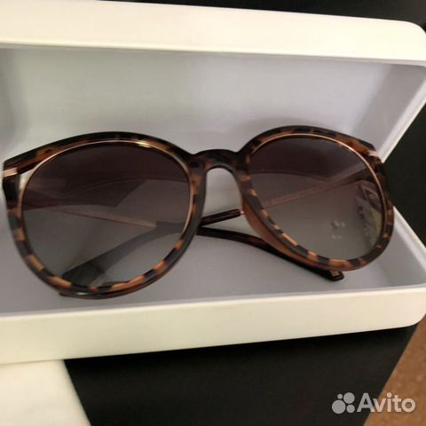 Солнцезащитные очки Polaroid Солнцезащитные очки Polaroid