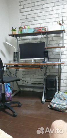 Стол компьютерный