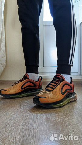Кроссовки Nike AirMax 720 Кроссовки Nike AirMax 720