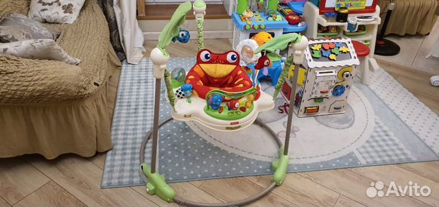 Прыгунок интерактивный, музыкальный Fisher Price