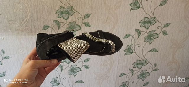 Новые босоножки